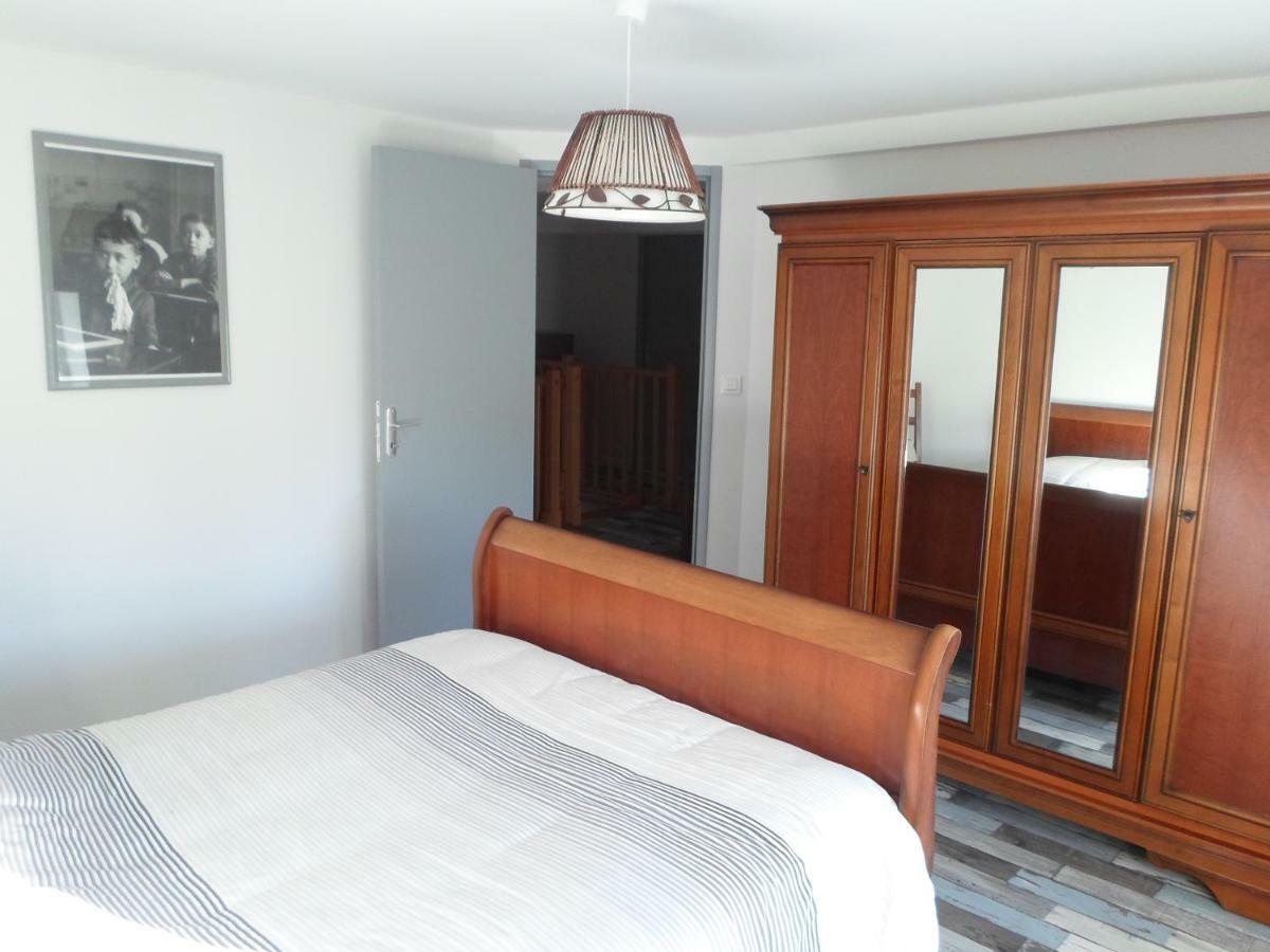 Relais Des Chaux Bed & Breakfast Saint-Jean-des-Ollières Exterior photo